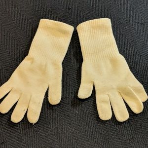 ✨ 5 for $25 ✨ White Knit Gloves